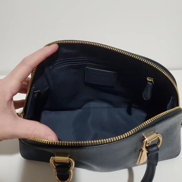 ❌️SOLD❌️Coach Women's Katy Satchel Bag - Picture 6 of 8